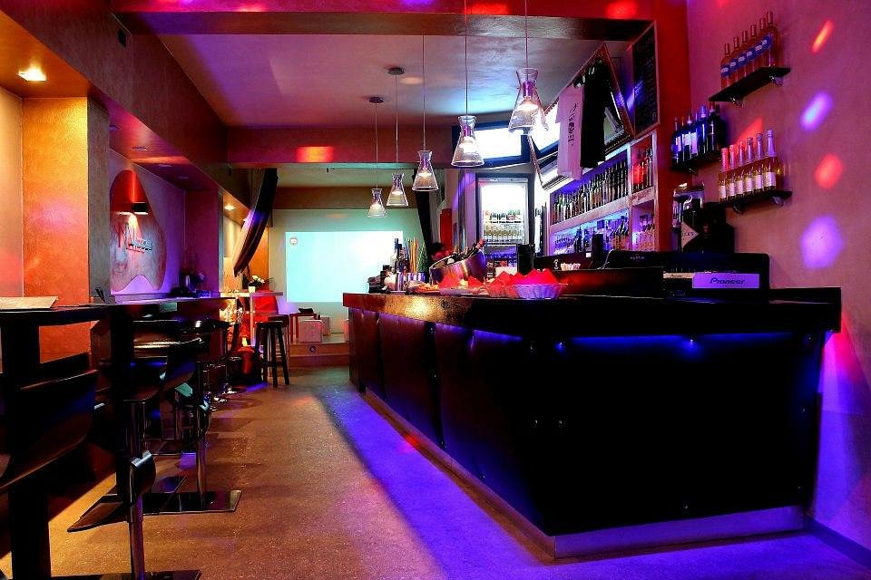 Mezzo Clubbing Bar