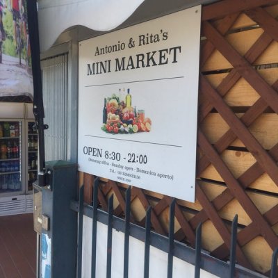Antonio & Rita‘s Mini Market